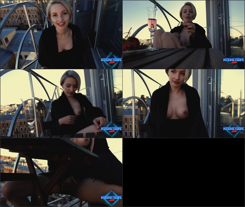 MyKinkyDope - Terras cafe hidden masturbation